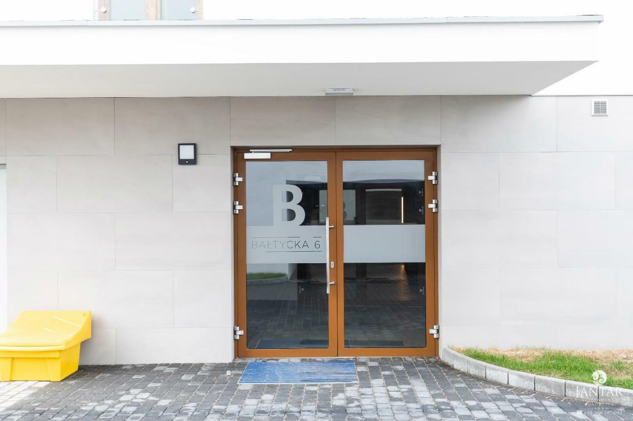 Deluxe 38 Baltycka 6 By Jantar Apartamenty Kolobrzeg Luaran gambar